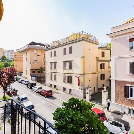 Saint Peter Elegance Domus Διαμέρισμα *