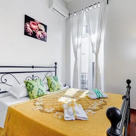 Saint Peter Elegance Domus Διαμέρισμα *